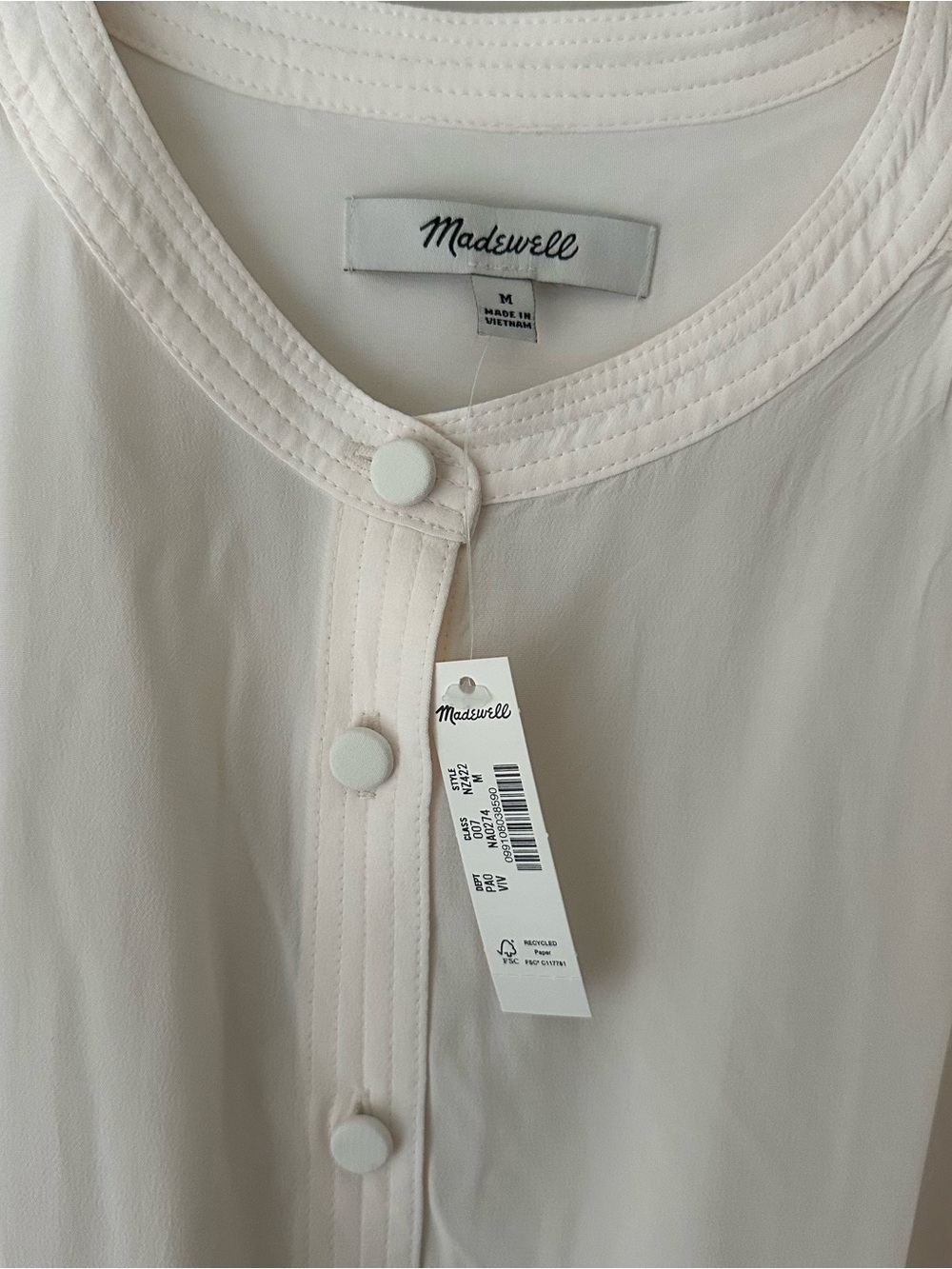 Madewell Shirred Crewneck Button-Up Top in Ivory Cream Medium NWT - Picture 7 of 11